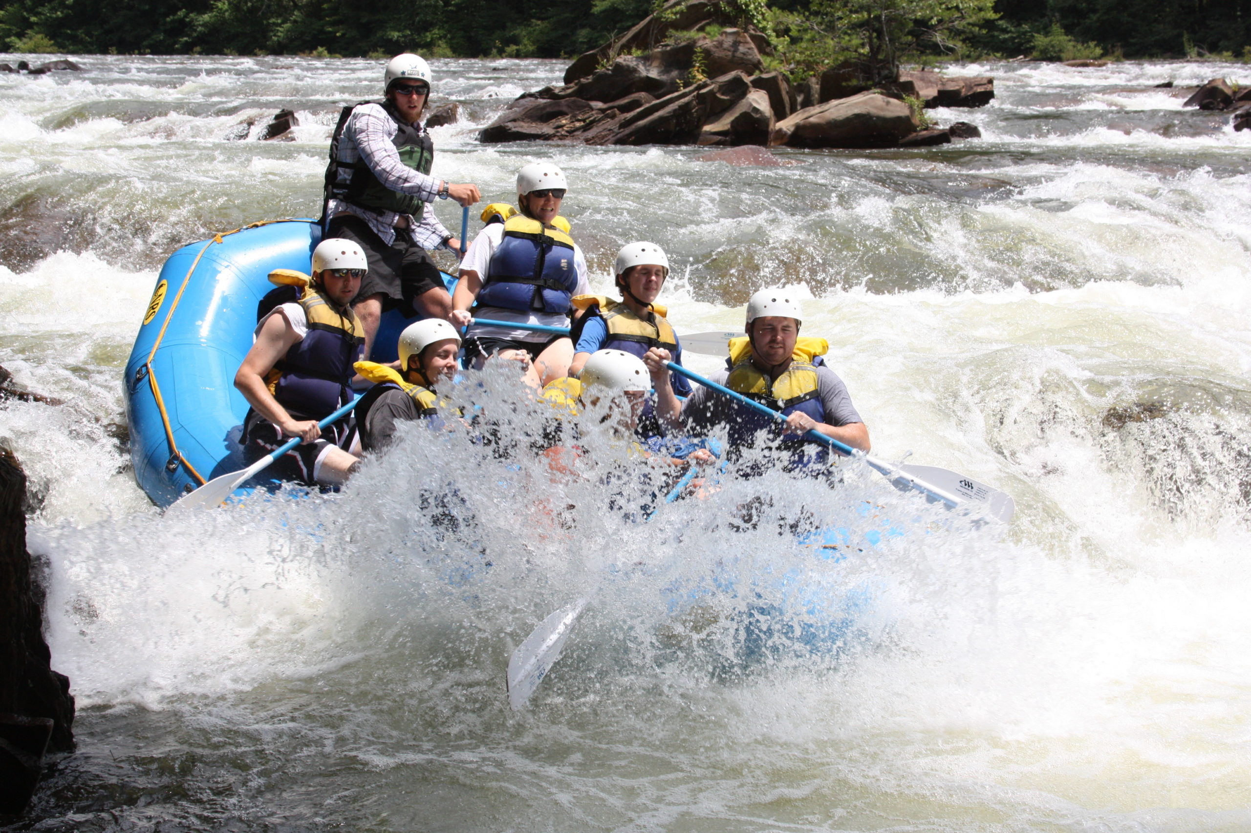 Ocoee River Spring Rafting Wildwater Rafting And Zipline Canopy Tours